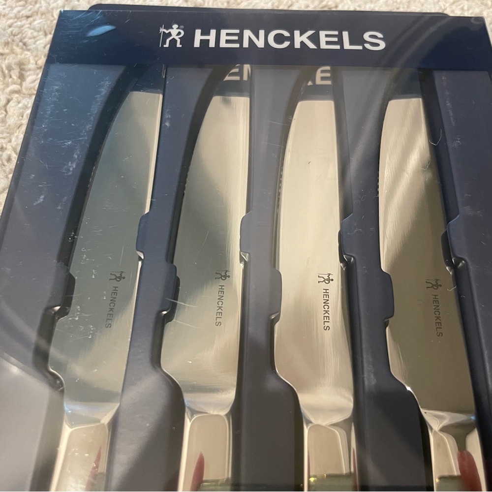 ZWILLING Henckels Stainless Steel Steak Knife Set NWT - Picture 5 of 5